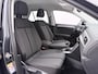 Volkswagen T-Roc 1.0 TSI Life Business / Camera / Trekhaak / ACC / Stoelverarming / Dodehoeksensoren /