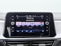 Volkswagen T-Roc 1.0 TSI Life Business / Camera / Trekhaak / ACC / Stoelverarming / Dodehoeksensoren /
