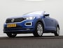 Volkswagen T-Roc Cabrio 1.5 TSI Style Automaat / Camera / Dodehoek sensoren / Stoel/stuurverwarming /
