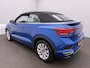 Volkswagen T-Roc Cabrio 1.5 TSI Style Automaat / Camera / Dodehoek sensoren / Stoel/stuurverwarming /