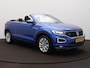 Volkswagen T-Roc Cabrio 1.5 TSI Style Automaat / Camera / Dodehoek sensoren / Stoel/stuurverwarming /