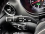 Mercedes-Benz V-klasse 300d Extra Lang DC Avantgarde Edition AMG Elektr schuifdeuren Burmester audio Leder Dubbele cabine 360 camera Adaptieve cruisecontrol