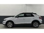 Volkswagen T-Roc 1.0 TSI Style 110pk Navi / DAB / Carplay / Stoelverwarming
