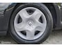 Renault Twingo 1.2 16V Collection Airco Cruise Bluetooth Centr Vergr