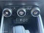Renault Clio 1.6 E-Tech Hybrid 145 Techno Dealer onderhouden
