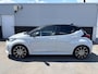 Toyota Yaris 1.5 Hybrid GR Sport Bi-tone, Stoelverwarming, Stuurwiel verwarmd, Dodehoekdetectie, LED, Parkeersensoren,