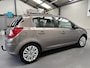 Opel Corsa 1.4-16V Design Edition
