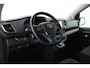 Toyota ProAce Worker 2.0 D-4D Dynamic Long DC Verso | Panoramadak | Trekhaak | Dodehoek detectie | Head-up display | Navigatie | Apple Carplay / Android Auto | Xenon | Keyless | Adaptive Cruise | Clima | Parkeersensoren voor/achter | Camera | 17 inch