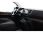 Toyota ProAce Worker 2.0 D-4D Dynamic Long DC Verso | Panoramadak | Trekhaak | Dodehoek detectie | Head-up display | Navigatie | Apple Carplay / Android Auto | Xenon | Keyless | Adaptive Cruise | Clima | Parkeersensoren voor/achter | Camera | 17 inch