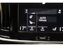 Volvo V90 T4 R-design Aut [ Half-leder Panoramadak Apple / Android Trekhaak ]