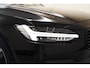 Volvo V90 T4 R-design Aut [ Half-leder Panoramadak Apple / Android Trekhaak ]
