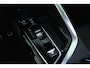 Peugeot 3008 1.2 Hybrid 136 GT | Adapt. Cruise | Stoelverwarming | Blackpack | Camera | Keyless | Carplay | Navi | Elektr. klep | Trekhaak | Climate | LED | i-Cockpit