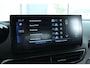 Peugeot 3008 1.2 Hybrid 136 GT | Adapt. Cruise | Stoelverwarming | Blackpack | Camera | Keyless | Carplay | Navi | Elektr. klep | Trekhaak | Climate | LED | i-Cockpit