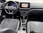 Volkswagen T-Cross 1.5 TSI 150pk DSG R-Line | Camera | Trekhaak | Navi | IQ light | Rijklaar incl. garantie
