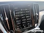 Volvo V60 2.0 T8 Twin Engine AWD 390pk R-Design 360|PANO|HUD|TREKHAAK|NL-AUTO
