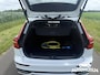 Volvo V60 2.0 T8 Twin Engine AWD 390pk R-Design 360|PANO|HUD|TREKHAAK|NL-AUTO