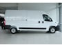 Peugeot Boxer 2.2 BlueHDi 140 S&S L3H2 3.5t | Cruise Control | Betimmering | Camera | Navi | LED | Carplay | Climate | Digitaal dashboard