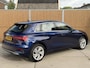 Audi A3 Sportback 30 TFSI Advanced edition Automaat | Sportstoelen met lendensteun | 17 inch lichtmetalen velgen | Navigatiesysteem | Apple CarPlay | LED verlichting | Cruise control en rijbaan assistent | Parkeersensoren achter