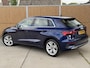 Audi A3 Sportback 30 TFSI Advanced edition Automaat | Sportstoelen met lendensteun | 17 inch lichtmetalen velgen | Navigatiesysteem | Apple CarPlay | LED verlichting | Cruise control en rijbaan assistent | Parkeersensoren achter