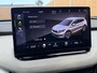 Skoda Enyaq iV 80 Leer/alcantara SoH 96,23% | Warmtepomp | LED koplampen | Sfeerverlichting | Parkeersensoren voor en achter | Navigatiesysteem | Apple CarPlay/Android Auto Full-Link | Cruise & Climate control | Rijbaan assistent | Achteruitrijcamera