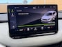 Skoda Enyaq iV 80 Leer/alcantara | Warmtepomp | LED koplampen | Sfeerverlichting | Parkeersensoren voor en achter | Navigatiesysteem | Apple CarPlay/Android Auto Full-Link | Cruise & Climate control | Rijbaan assistent | Achteruitrijcamera