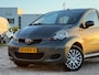 Toyota Aygo 1.0-12V Aspiration Green/ALCANTARA/VELGEN