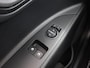 Kia Stonic 1.0 T-GDi MHEV DynamicLine | Parkeercamera | Apple Carplay/Android Auto | Climate Control | Cruise control |