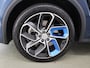 Lynk & Co 01 1.5 | NL Auto | Navigatie | Parkeercamera | Stoelverwarming | Keyless Go | Adaptieve Cruise Control | Panoramadak | Ele. verstelbare stoelen + Geheugen |