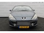 Peugeot 307 CC 2.0-16V Oxygo nette cabrio met leer met nieuwe APK bij aflevering