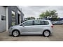 Volkswagen Touran 1.2 TSI Trendline 7p | 7 ZITPLAATSEN | TREKHAAK WEGKLAPBAAR | NAVIGATIE | VOLLEDIGE ONDERHOUDSHISTORIE