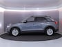 Volkswagen T-Roc 1.5 TSI Life 150 pk Automaat (DSG) | Navigatie via App | Parkeersensoren (Park assist) | Achteruitrijcamera | Adaptieve cruise control | Autom. airco |