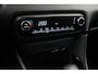 Toyota Yaris 1.5 Hybrid 115 First Edition | Trekhaak | Apple Carplay / Android Auto | Keyless | Adaptive Cruise | Clima | Camera | 16 inch