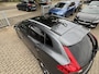 Volvo V40 Cross Country 2.5 T5 AWD Summum Acc Standkachel Pano Premium sound