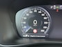 Volvo XC40 1.5 T2 Momentum Business | LED | Keyless Entry/Start | parkeercamera | Parkeersensoren voor+achter | Adaptieve cruise control | Apple CarPlay/Android Auto |