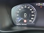 Volvo XC40 1.5 T2 Momentum Business | LED | Keyless Entry/Start | parkeercamera | Parkeersensoren voor+achter | Adaptieve cruise control | Apple CarPlay/Android Auto |