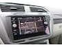 Volkswagen Tiguan 1.4 TSI eHybrid Elegance 245pk DSG ,Led matrix,Virtual cockpit,Trekhaak,Stoelverwarming, Led, DAB+ , PDC, LMV Stuurwiel verwarmd, Carplay etc .
