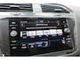 Volkswagen Tiguan 1.4 TSI eHybrid Elegance 245pk DSG ,Led matrix,Virtual cockpit,Trekhaak,Stoelverwarming, Led, DAB+ , PDC, LMV Stuurwiel verwarmd, Carplay etc .