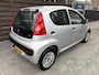 Peugeot 107 1.0-12V XR 5DRS / Nieuwe koppeling!
