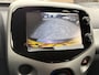 Toyota Aygo 1.0 VVT-i x-play / AC / CAMERA / GR.SCHERM / NAP