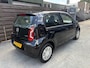 Volkswagen Up! 1.0 move up! BlueMotion / Navigatie / Airco / NAP