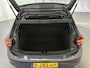 Volkswagen Polo 1.0 TSI Life Business Parkeersensoren Stoelverwarming Navigatie DAB+ App-Connect