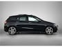 Mercedes-Benz B-klasse 180 AMG Nightpakket | Panoramadak | Memory | Sfeerverlichting | Keyless Go | Augmented Reality | Inclusief 24 maanden Mercedes-Benz Certified garantie voor Europa.