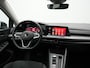 Volkswagen Golf 1.4 eHybrid Style PHEV 204pk Dealer O.H. | Trekhaak Af Fabriek | Panodak | Adaptive Cruise | Camera | IQ Light | Alcantara Sportstoelen Memory & Massage | Sfeerverlichting | Apple Carplay | Stoelen & Stuur Verwarmd | Blis | Keyless | Plug In Hybrid |