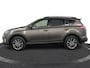 Toyota RAV4 2.5 Hybrid AWD Style | Trekhaak | Unieke Kilometerstand | Parkeersensoren | Elektrische Achterklep | Stoel/Stuurverwarming | 1650KG Trekvermogen |