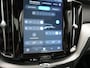 Volvo XC60 T8 AWD R-Design LONG RANGE PHEV 455pk Dealer O.H. | Trekhaak Af Fabriek | Panodak | Lederen Sportstoelen Memory & Verwarmd | Stuur Verwarmd | Keyless | Apple Carplay | Google Assistent | DAB | 20"L.M | Cruise Control | Plug In Hybrid |