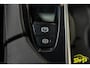 Volvo XC90 2.0 T8 Recharge AWD Ultimate Dark | Pano | Trekhaak zwenkbaar | Massage | Stoelventilatie | Harman Kardon | HUD | 4-zone | BLIS | ACC | Full option