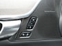 Volvo V90 T6 AWD Plus Dark PHEV 350pk Dealer O.H. | Trekhaak Af Fabriek | Panodak | Adaptive Cruise | Camera | Harman / Kardon | Lederen Comfortzetels Memory & Ventilatie | Keyless | Blis | Stoelen & Stuur Verwarmd | Apple Carplay | Google | Plug In Hybrid |