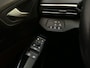Volkswagen ID.4 Life 77 kWh SoH 92% Camera Navigatie Alcantara Stoelverwarming
