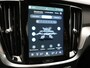 Volvo V60 T6 AWD Plus Dark LONG RANGE PHEV 350pk Dealer O.H. | Adaptive Cruise | Camera | Harman / Kardon | Lederen Sportstoelen Memory & Verwarmd | Keyless | Blis | Stuur Verwarmd | Google Assistent | Apple Carplay | Plug In Hybrid |