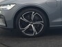 Volvo V60 T6 AWD Plus Dark LONG RANGE PHEV 350pk Dealer O.H. | Adaptive Cruise | Camera | Harman / Kardon | Lederen Sportstoelen Memory & Verwarmd | Keyless | Blis | Stuur Verwarmd | Google Assistent | Apple Carplay | Plug In Hybrid |